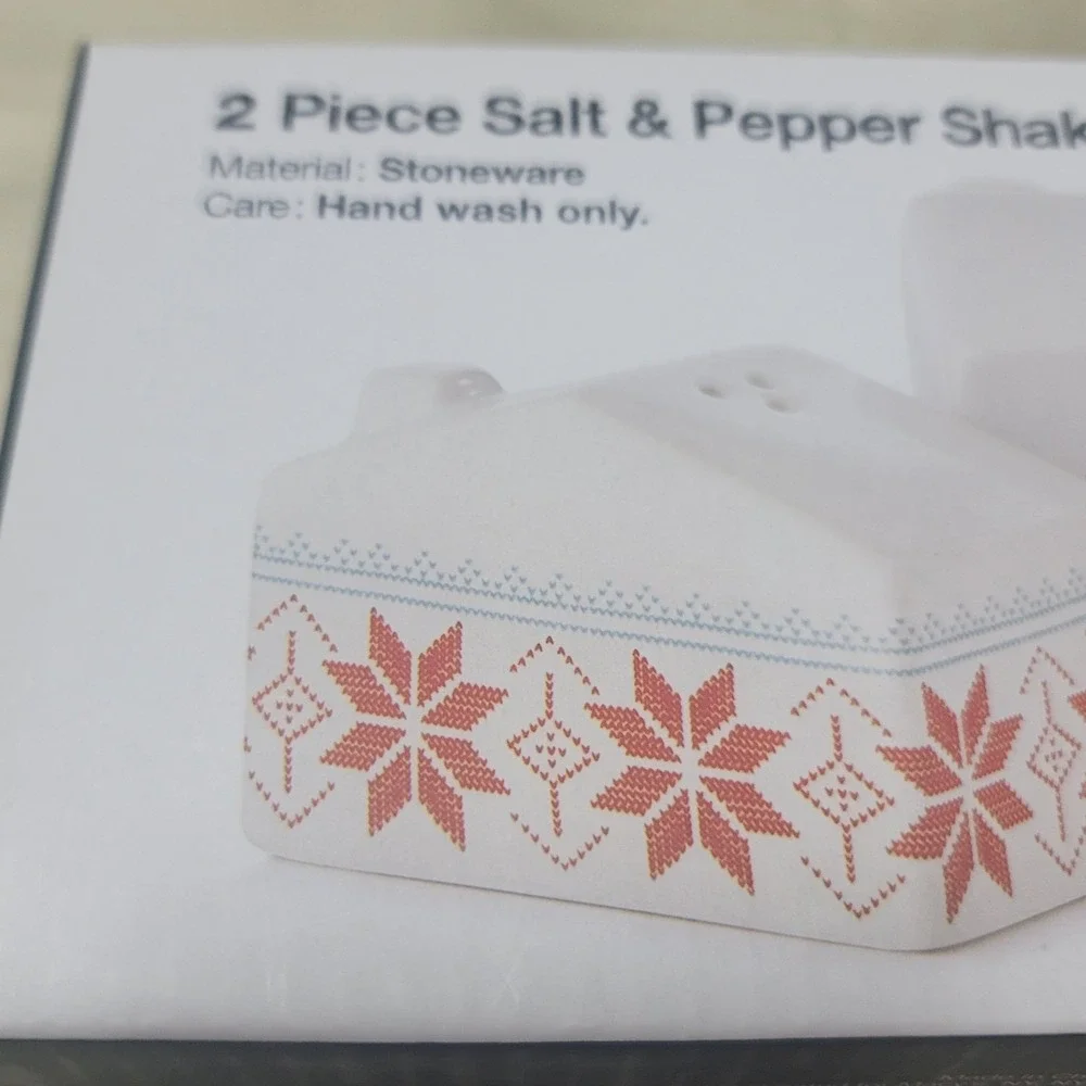 NIB The Cellar Holiday Salt & Pepper Shaker Set Stoneware Snowflake House